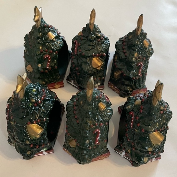Holiday Christmas Napkin Rings Green Tree Set Of 6 Plastic Marked Reed Star Top - Picture 2 of 6